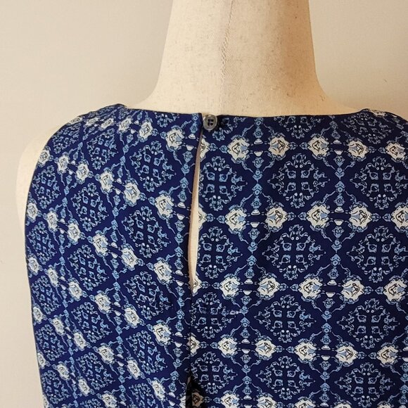 Premise Studio tunic Women's L Sleeveless top blue Layered Geometric floral boho - Picture 9 of 15